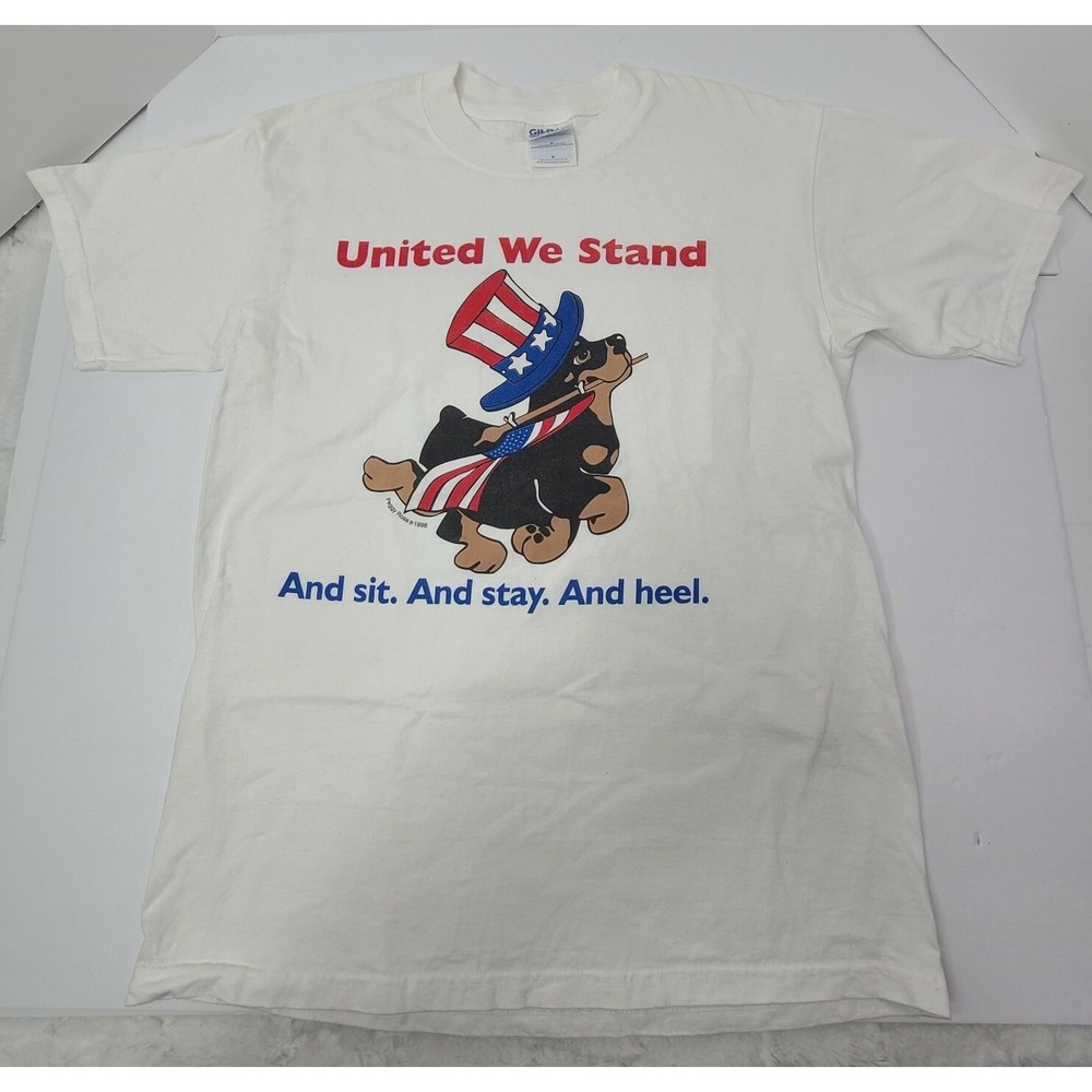 Vtg 98 United We Stand And Sit. And Stay. And Heel. American Flag US Dog Shirt